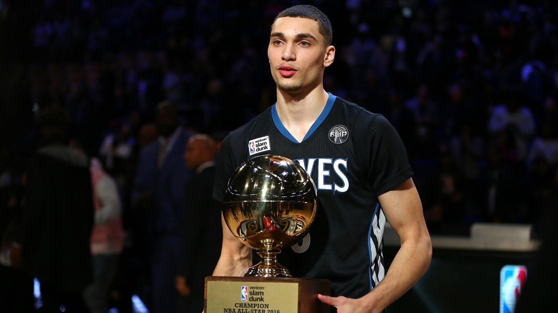 开云中国官网-森林狼球员参与社区公益活动传播正能量，森林狼俱乐部