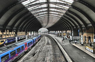 开云官方网页登录-英超联赛的沉浸式观赛体验开发，英超主题